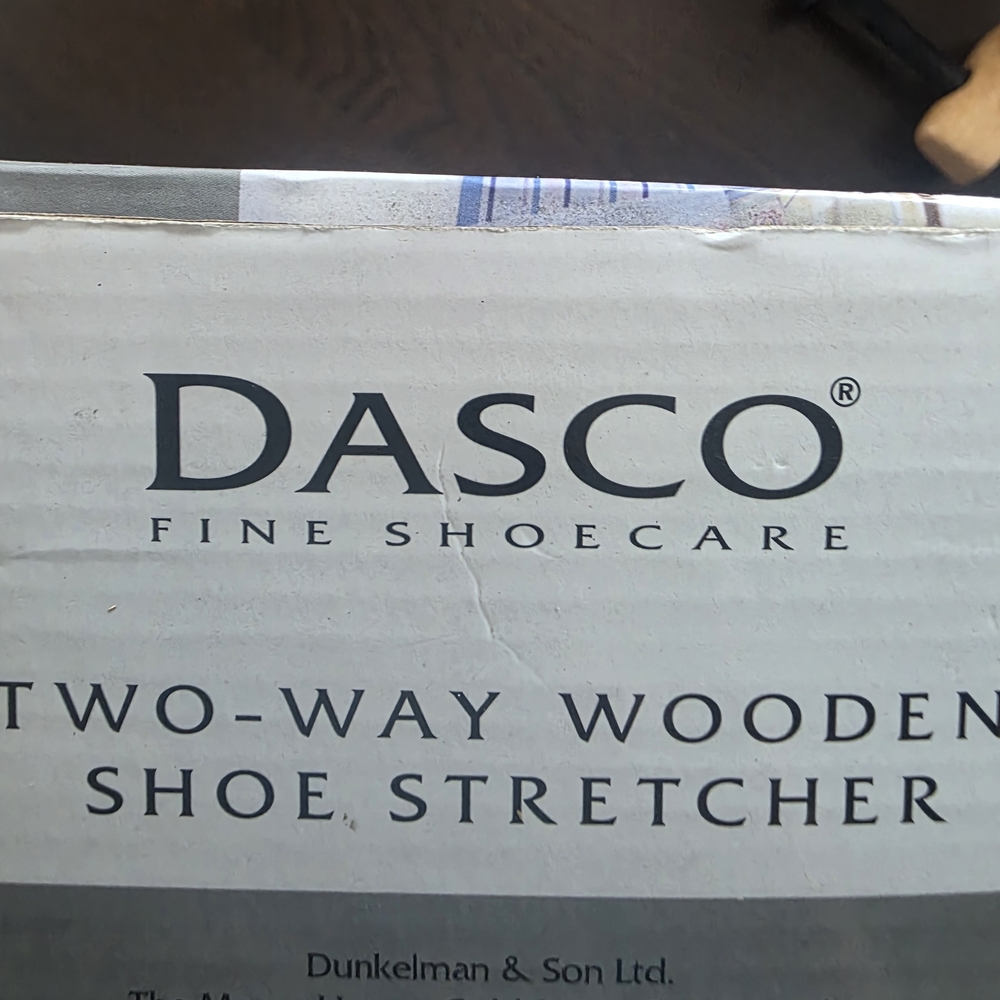 Two-Way Wooden Shoe Stretcher - Natural - Picture 2 of 4